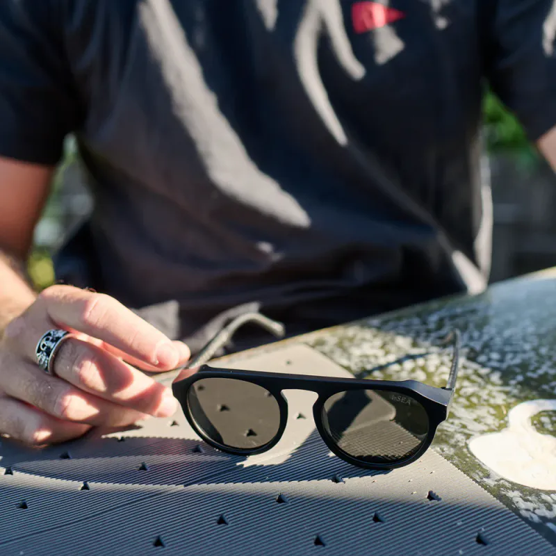 I-SEA Ivan Florence - Black/Smoke Polarized Solbriller